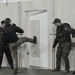 Airsoft - Running The Target - Breach door