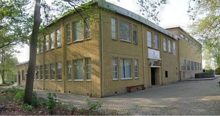 427365_343445559103642_782772121_n-2